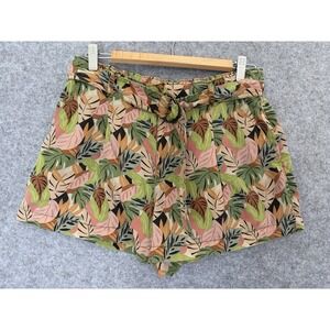 LOFT Tropical Leaf Print Shorts Women's Size M• Belted• Resort / Casual Preppy